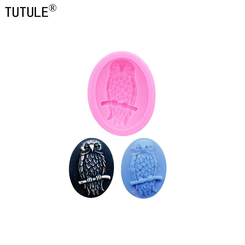 Resin Art Clay - owls resin Clay item of jewelry